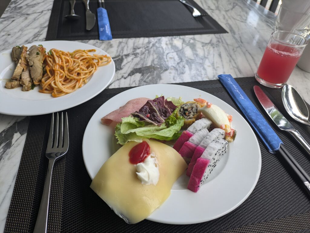 Sofiana My Khe Hotel & Spaの朝食